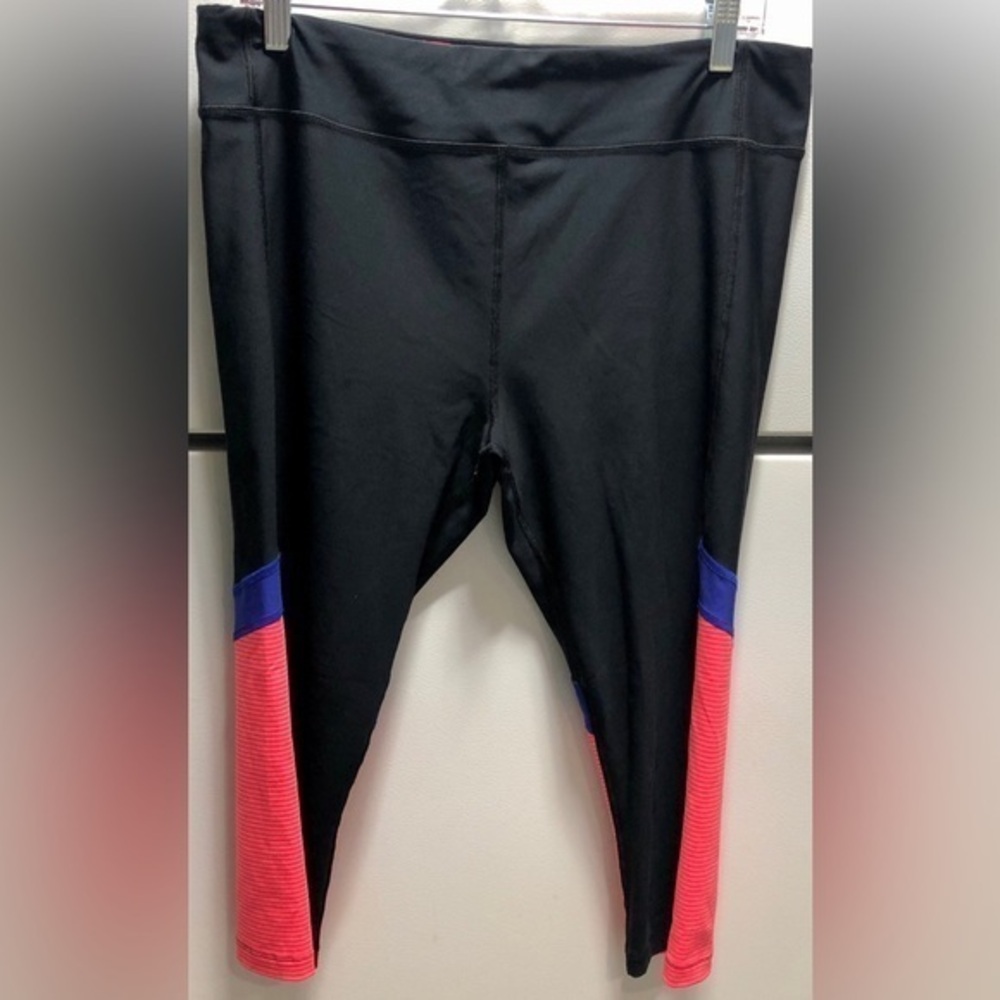 💘Under Armour Black Compression Pants